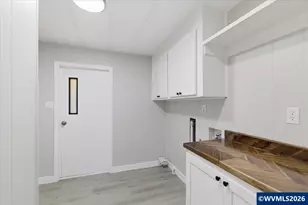5422 Portland Rd NE, Salem, OR 97305 - Photo 38