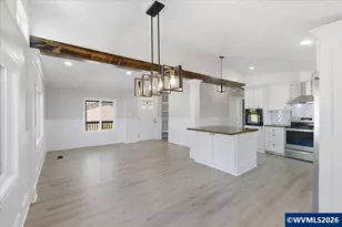 5422 Portland Rd NE, Salem, OR 97305 - Photo 14