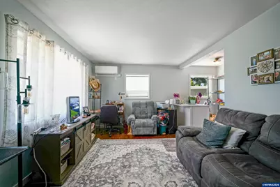 7347 SE 86th Av, Portland, OR 97266 - Photo 10