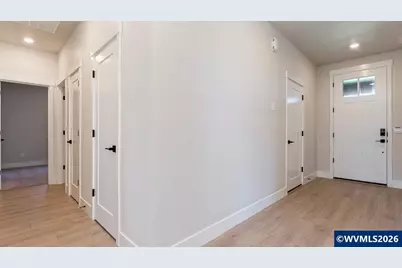2224 Veneta Av S, Salem, OR 97306 - Photo 6