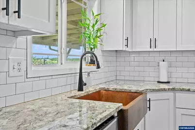2213 Perkins Rd NE, Keizer, OR 97303 - Photo 14