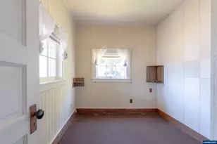 1019 N Franklin St St, Seaside, OR 97138 - Photo 4