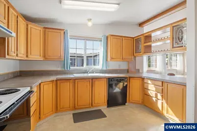 2410 Lancaster Dr SE #957, Salem, OR 97317 - Photo 14