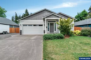 1105 Hardcastle Av, Woodburn, OR 97071 - Photo 1