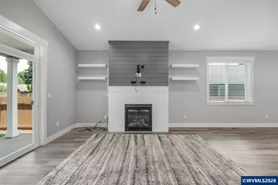 1105 Hardcastle Av, Woodburn, OR 97071 - Photo 4