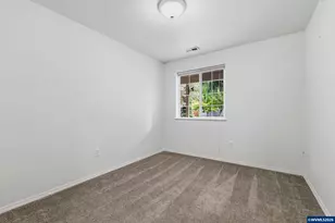 1302 SW Darci Dr, McMinnville, OR 97128 - Photo 14