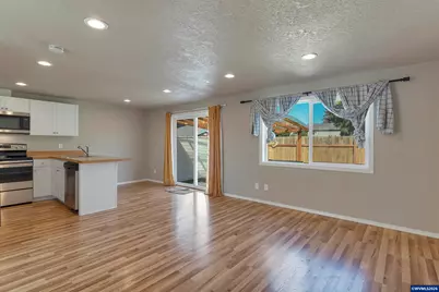 4615 Buffalo Ct SE, Salem, OR 97317 - Photo 10