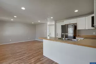 4615 Buffalo Ct SE, Salem, OR 97317 - Photo 12