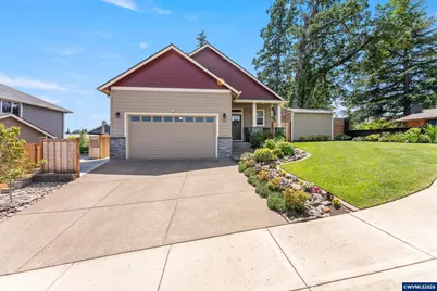 1786 Ammon St NW, Salem, OR 97304 - Photo 2