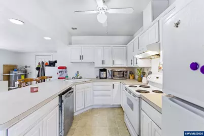 5226 Poplar St, Sweet Home, OR 97386 - Photo 16