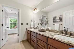 5729 NW Wintercreek Dr, Corvallis, OR 97330 - Photo 34