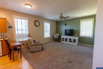 4775 Mehama Lp NE, Salem, OR 97305 - Photo 16