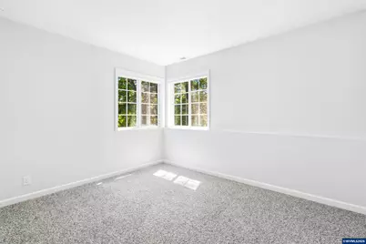 151 Rockridge Lp, Eugene, OR 97405 - Photo 20
