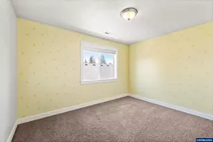 1703 Webb Lake Dr, Silverton, OR 97381 - Photo 34