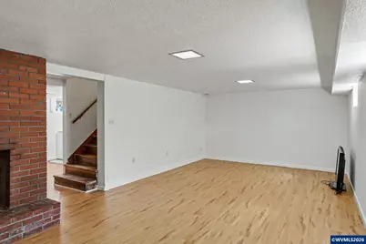 1525 Evergreen Av NE, Salem, OR 97301 - Photo 32