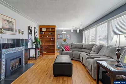 1525 Evergreen Av NE, Salem, OR 97301 - Photo 18
