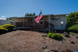 277 NE Conifer #65 Bl, Corvallis, OR 97330 - Photo 2