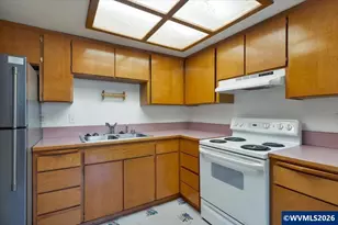 760 N 5th St, Aumsville, OR 97325 - Photo 6