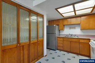 760 N 5th St, Aumsville, OR 97325 - Photo 8