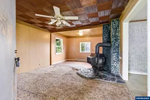 1715 Cascade Dr, Lebanon, OR 97355 - Photo 4