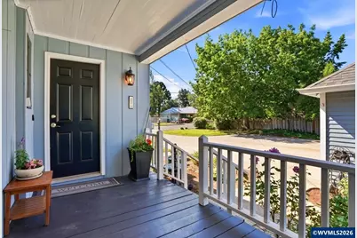 1582 SE Davis St, McMinnville, OR 97128 - Photo 6