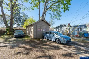 2595 Brooks Ave NE, Salem, OR 97301 - Photo 22
