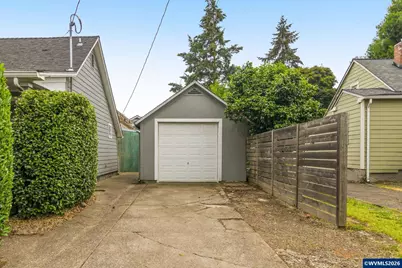 1295 14th St NE, Salem, OR 97301 - Photo 36
