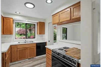 675 Fairview Av SE, Salem, OR 97302 - Photo 10
