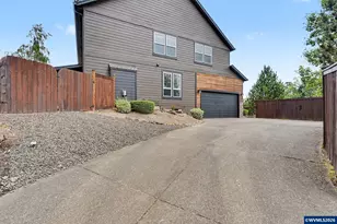1321 Chapman Hill Dr NW, Salem, OR 97304 - Photo 2