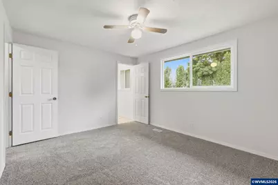 4754 Nighthawk Ct NE, Salem, OR 97305 - Photo 16