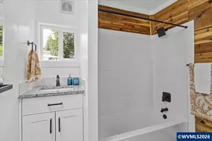 40352 Holley Heights Lp, Sweet Home, OR 97386 - Photo 32