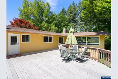 1650 N Scenic View Dr, Stayton, OR 97383 - Photo 42