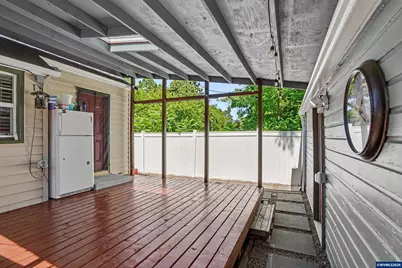 2155 Mill St SE, Salem, OR 97301 - Photo 24