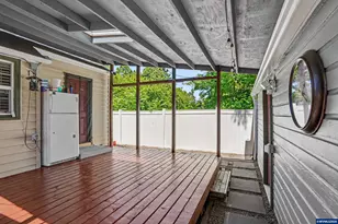 2155 Mill St SE, Salem, OR 97301 - Photo 24