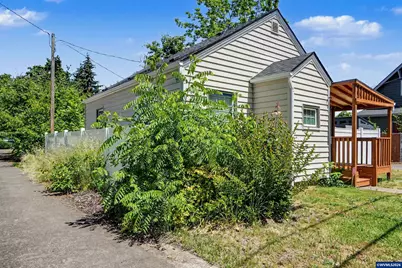 2155 Mill St SE, Salem, OR 97301 - Photo 2