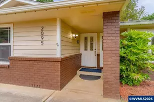 2095 Popcorn Ct NW, Salem, OR 97304 - Photo 2
