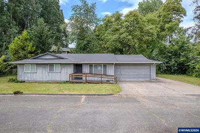304 Boone Rd SE, Salem, OR 97306 - Photo 2