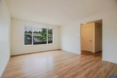 304 Boone Rd SE, Salem, OR 97306 - Photo 6