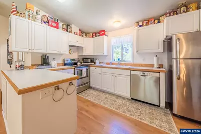 1232 SE 2nd Ct, Lincoln City, OR 97367 - Photo 16