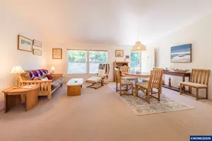 1232 SE 2nd Ct, Lincoln City, OR 97367 - Photo 18