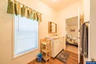 1232 SE 2nd Ct, Lincoln City, OR 97367 - Photo 30