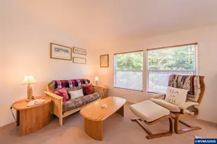 1232 SE 2nd Ct, Lincoln City, OR 97367 - Photo 20