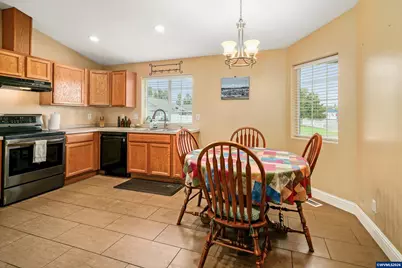 371 Hobson St, Stayton, OR 97383 - Photo 8