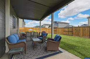 4989 Skylab Ave NE, Salem, OR 97305 - Photo 22