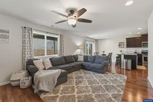 4989 Skylab Ave NE, Salem, OR 97305 - Photo 4