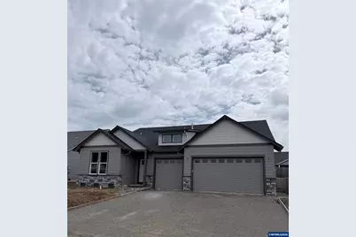 462 NE Cedar St, Sublimity, OR 97385 - Photo 1