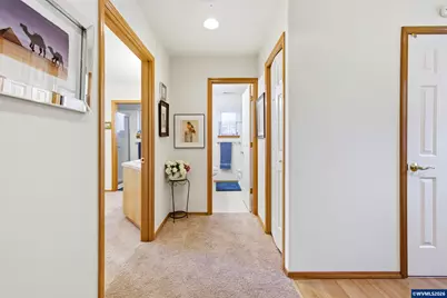 347 NE Fircrest Pl, McMinnville, OR 97128 - Photo 14