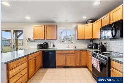 8781 Box Elder St, Corvallis, OR 97330 - Photo 6