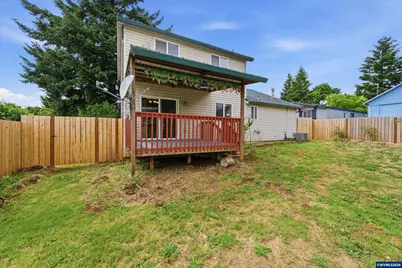 700 NW Willamina Dr, Willamina, OR 97396 - Photo 28