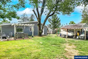 375 N 6th St, Harrisburg, OR 97446 - Photo 40